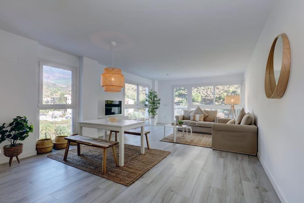 Riverside Benahavis Holiday Rental Apartment Экстерьер фото